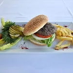 Oda ve Kahvaltı Knidos *