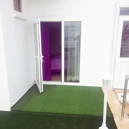 ベッド・アンド・ブレックファスト Knidos