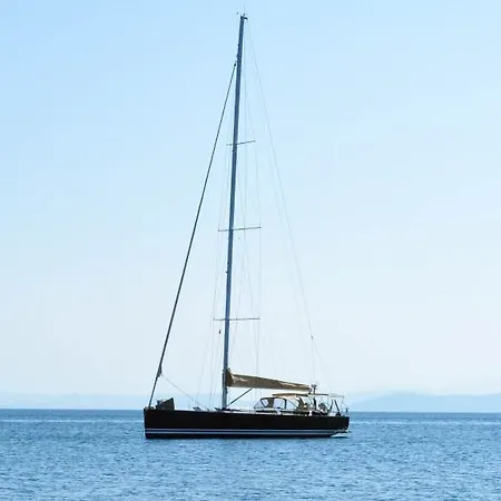 Knidos ベッド・アンド・ブレックファスト ゴルトゥルブク