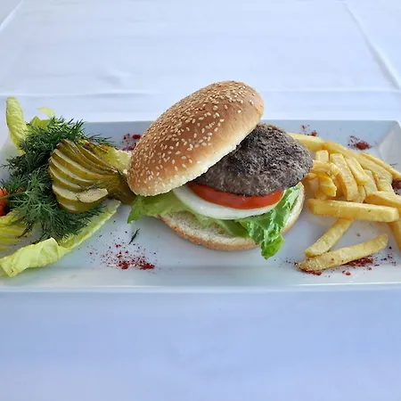 ベッド・アンド・ブレックファスト Knidos *