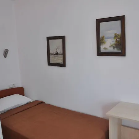 Alojamento de Acomodação e Pequeno-almoço Knidos Golturkbuku