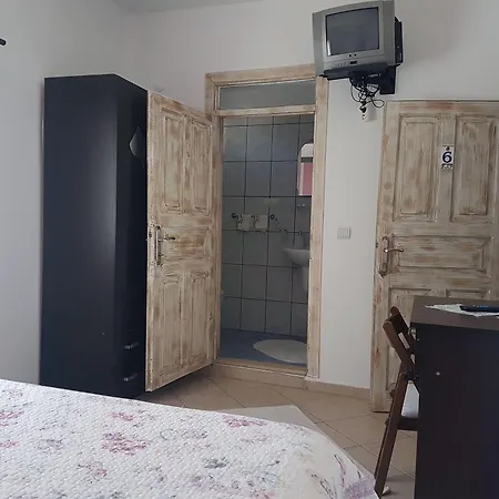 Knidos Bed & Breakfast