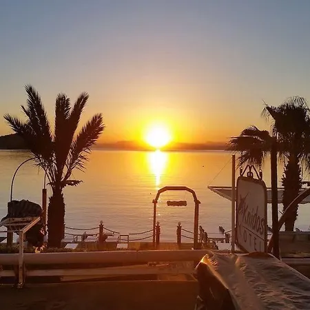 Knidos Bed & Breakfast Göltürkbükü