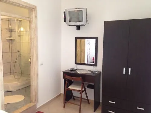 Knidos B&B *